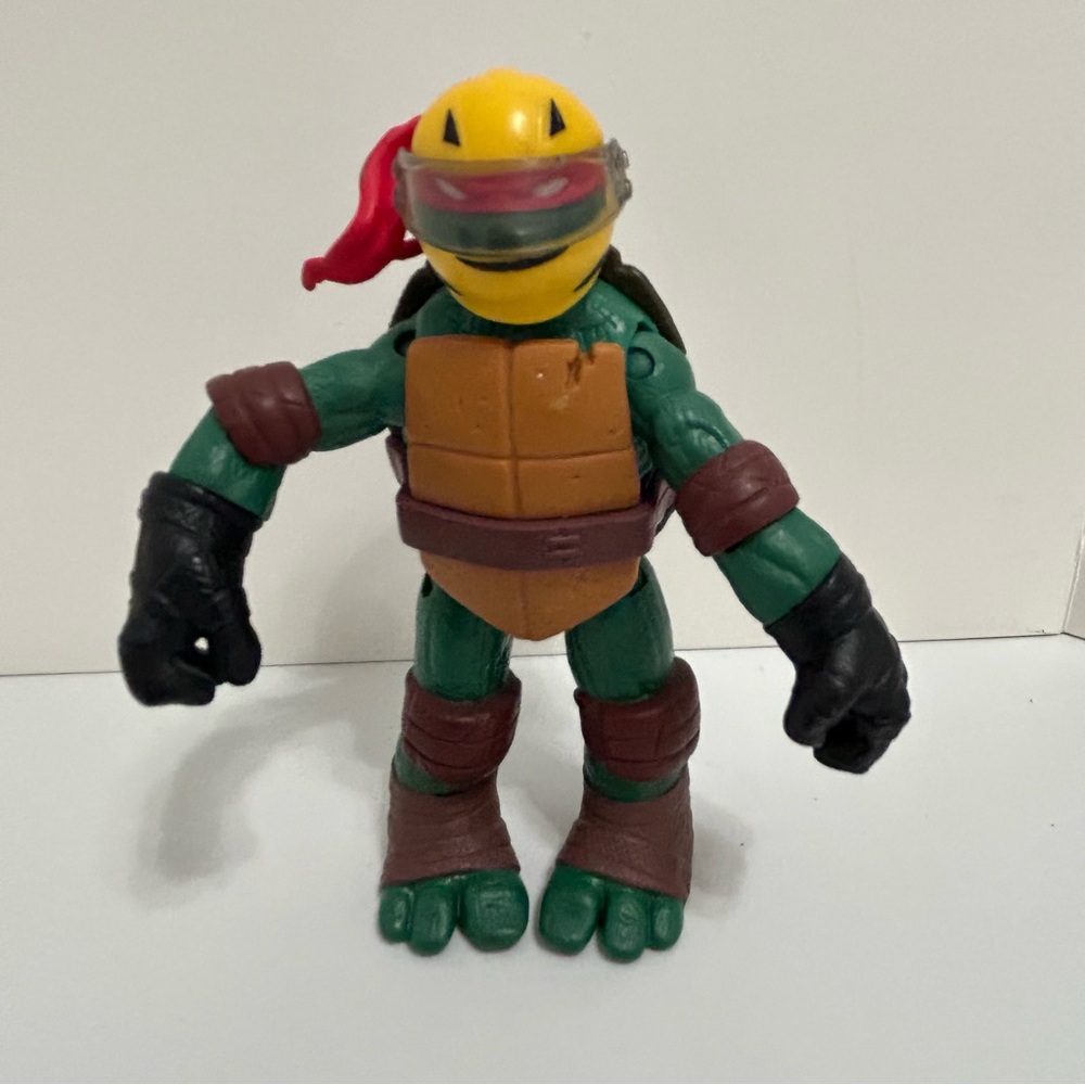 2012 Teenage Mutant Ninja Turtles TMNT Stealth Ninja Raphael Action Figure